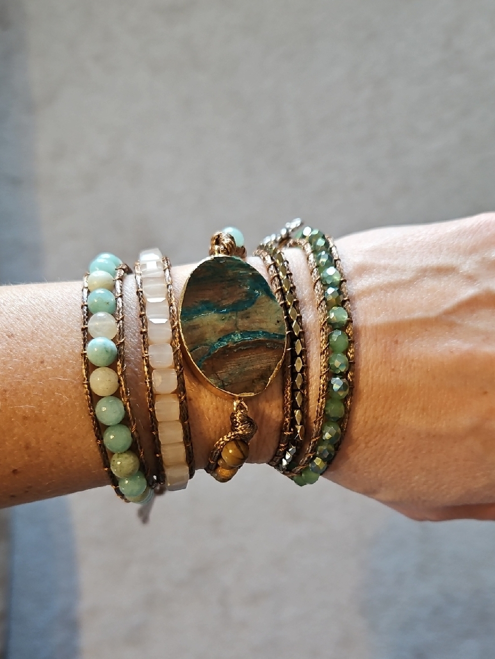 NWOT Bojo Beaded Wrap Bracelet Set with Green/Brown Stone Accent